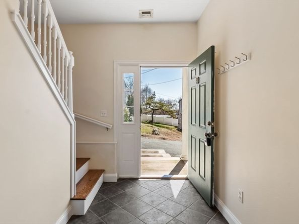 30 Gayron Way 1, Lynn MA 01905
