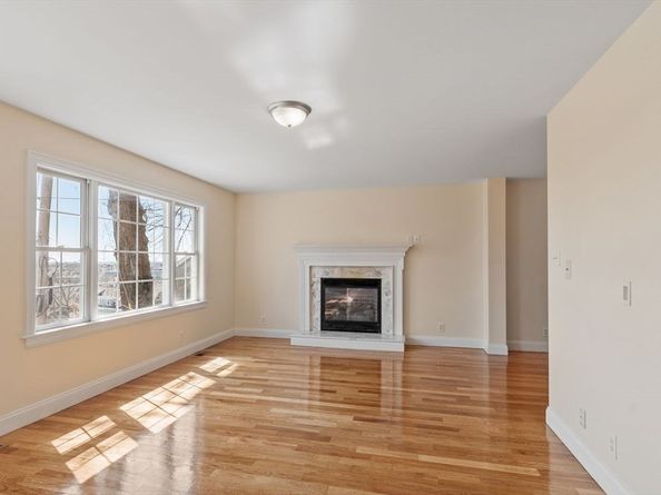 30 Gayron Way 1, Lynn MA 01905