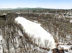 485 Blue Hills Parkway 16, Milton MA 02186