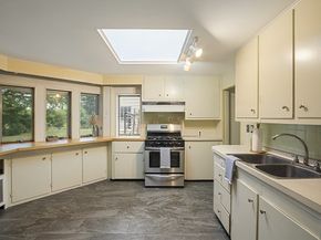 200 Lake Rd, Ashburnham MA 01430