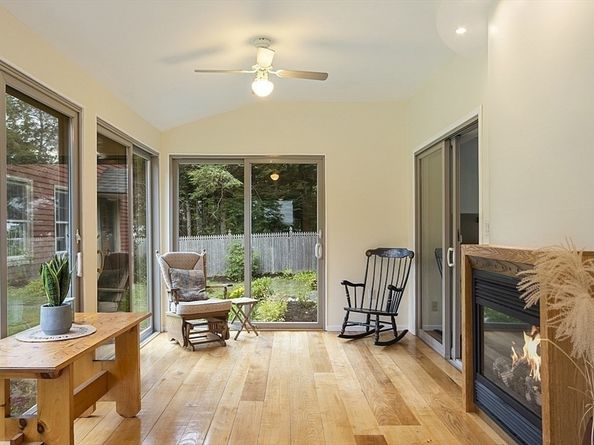 200 Lake Rd, Ashburnham MA 01430