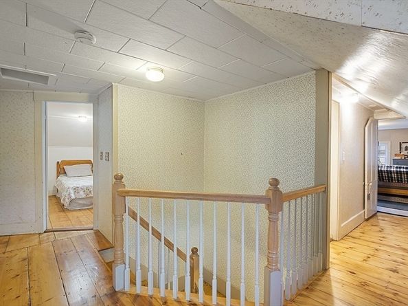 200 Lake Rd, Ashburnham MA 01430