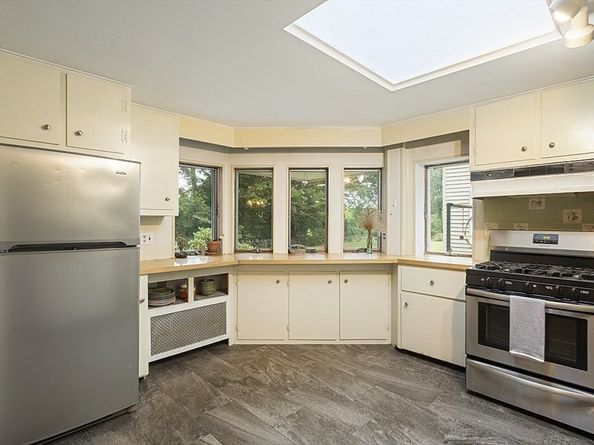 200 Lake Rd, Ashburnham MA 01430