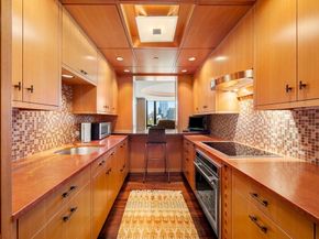 2 Commonwealth Ave 14B, Boston MA 02116