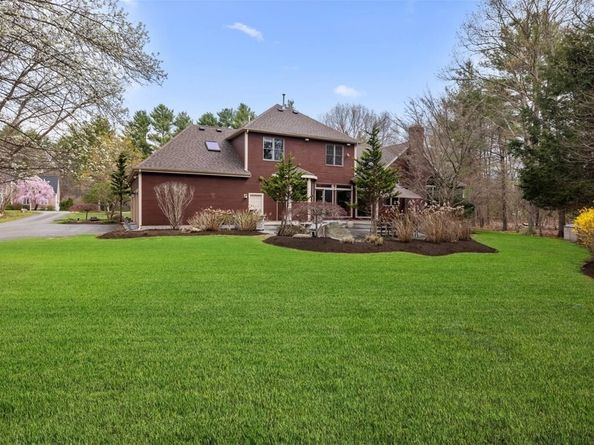 2 Red Fox Run, Sharon MA 02067