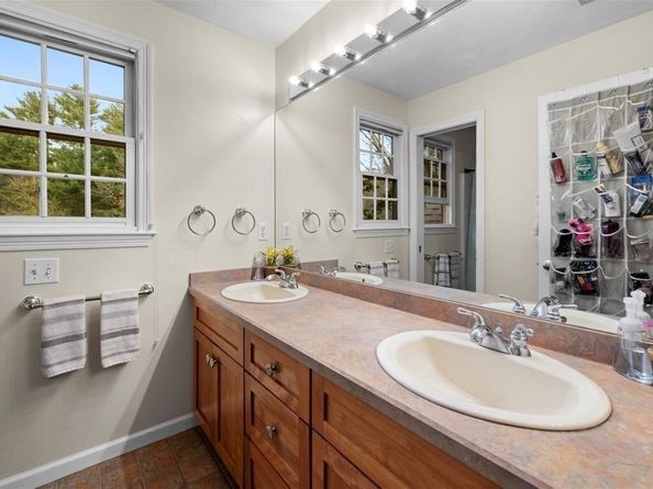 2 Red Fox Run, Sharon MA 02067