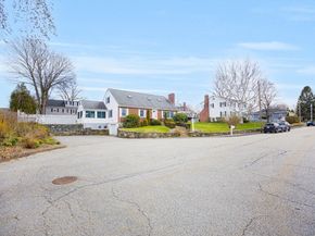 41 Kane Dr, Marlborough MA 01752