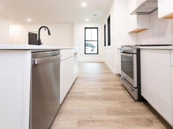 173 Magnolia St 1, Boston MA 02125