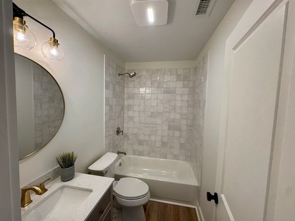 1153 Nantasket Ave, Hull MA 02045