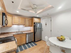 10 Beacon St 105, Woburn MA 01801