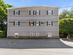 10 Beacon St 105, Woburn MA 01801