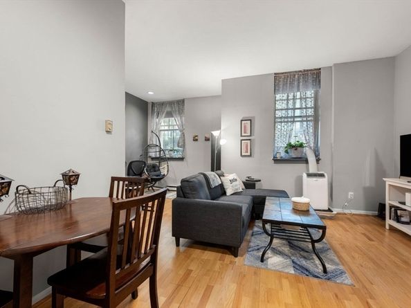 350 W 4th St 103, Boston MA 02127