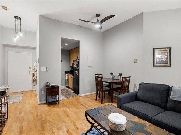 350 W 4th St 103, Boston MA 02127