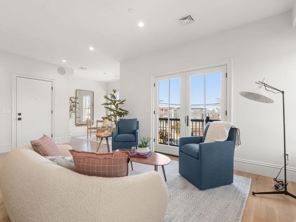 60 Williams Street 402, Boston MA 02130