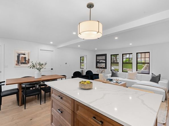 79 Hutchins Rd, Medford MA 02155