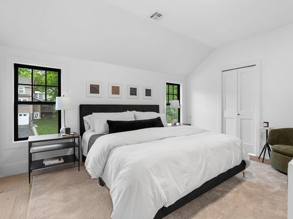 79 Hutchins Rd, Medford MA 02155