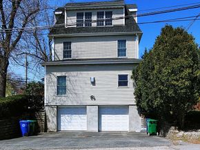 97-99 North St 97, Newton MA 02460
