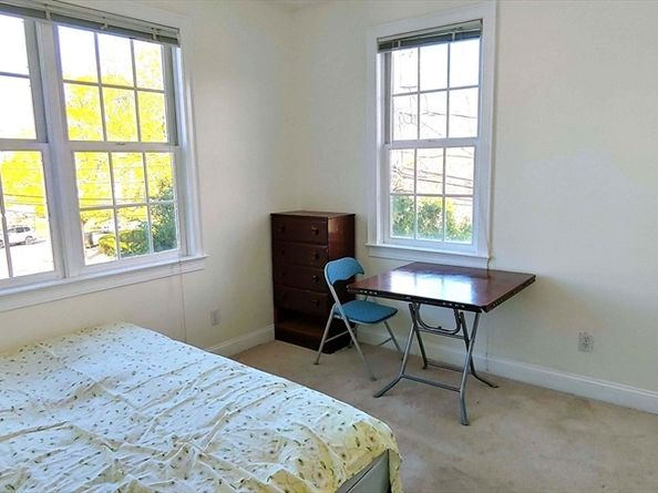 97-99 North St 97, Newton MA 02460