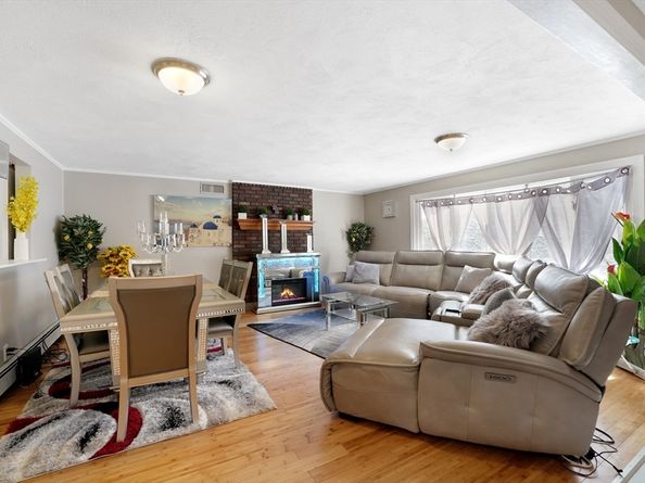 56 Cottage Grove Ave, Brockton MA 02301