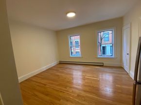 13 S Russell Street 1, Boston MA 02114