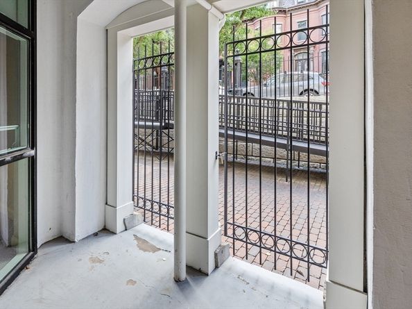 771 Harrison Ave 9G, Boston MA 02118