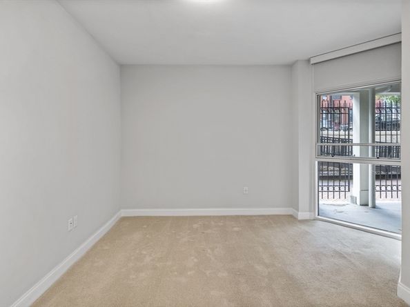 771 Harrison Ave 9G, Boston MA 02118