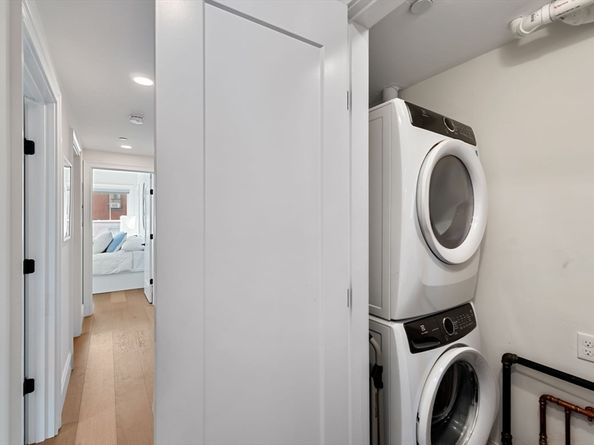 258-260 W 3rd St 2B, Boston MA 02127