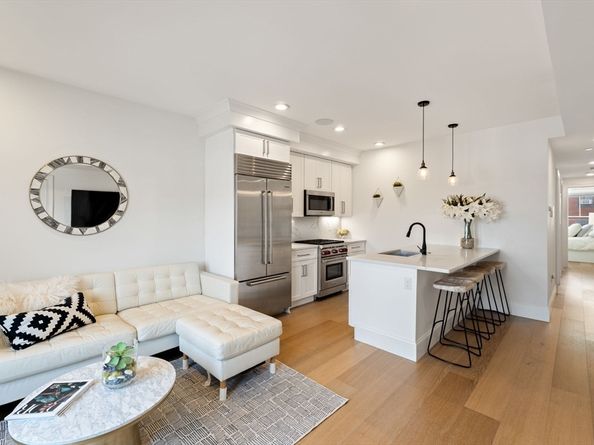 258-260 W 3rd St 2B, Boston MA 02127