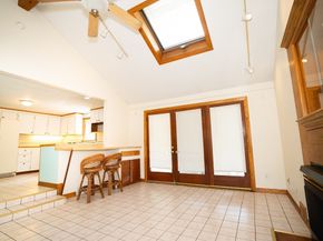 8 Clayton Rd, Middleboro MA 02346