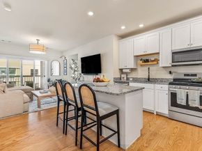 130 University Ave 1405, Westwood MA 02090