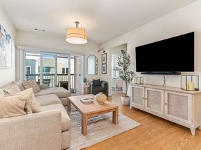 130 University Ave 1405, Westwood MA 02090