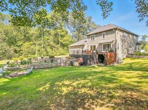 62 Ashland, Holliston MA 01746