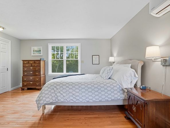 62 Ashland, Holliston MA 01746