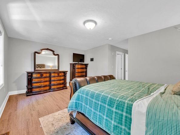 1455 Main St 8, Tewksbury MA 01876