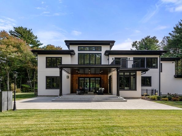 60 Locust Lane, Needham MA 02492