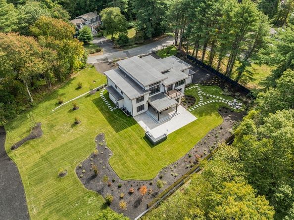 60 Locust Lane, Needham MA 02492