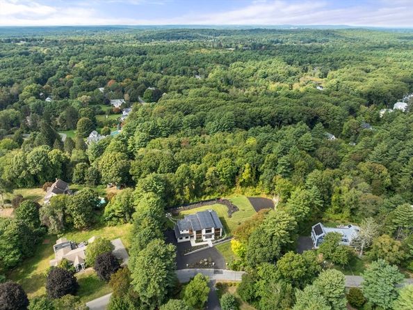 60 Locust Lane, Needham MA 02492