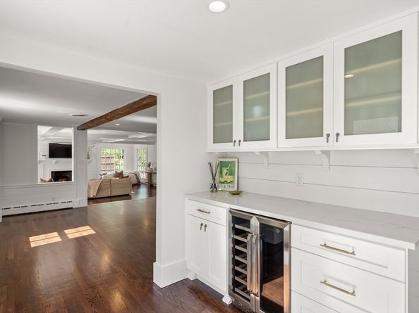 124 Evergreen St., Duxbury MA 02332