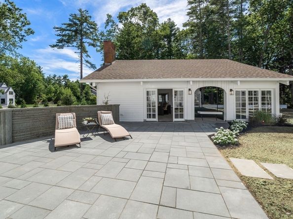 124 Evergreen St., Duxbury MA 02332