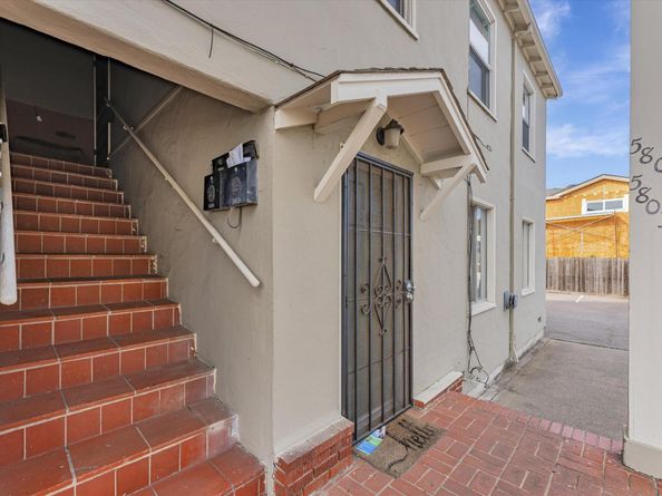 5801 Madison Avenue, Richmond CA 94804