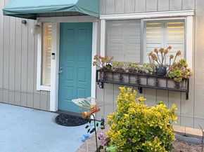 165 Okeefe Street 11, Menlo Park CA 94025