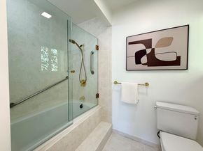 40 Roxbury Lane, San Mateo CA 94402