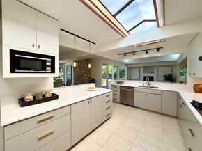 40 Roxbury Lane, San Mateo CA 94402