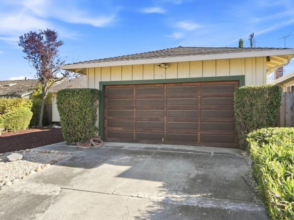 7536 Dumas Drive, Cupertino CA 95014