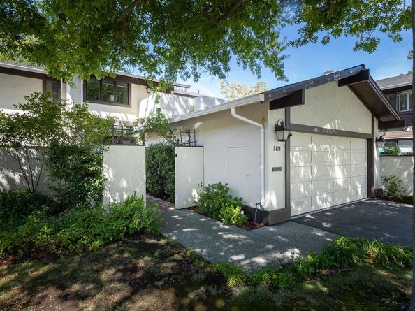 2424 Sharon Oaks Drive, Menlo Park CA 94025