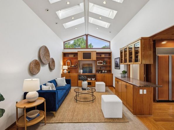 12675 La Cresta Drive, Los Altos Hills CA 94022