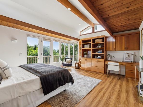 12675 La Cresta Drive, Los Altos Hills CA 94022