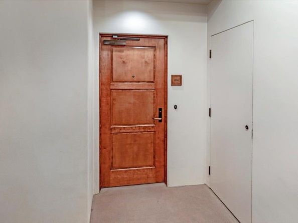 555 Byron Street 104, Palo Alto CA 94301