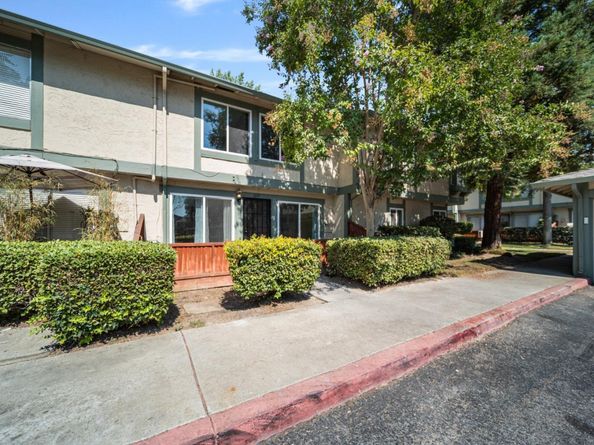 2697 Lone Bluff Way, San Jose CA 95111