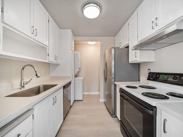 2697 Lone Bluff Way, San Jose CA 95111